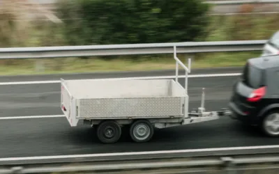 How to Tell When Trailer Axles Are in Bad Shape